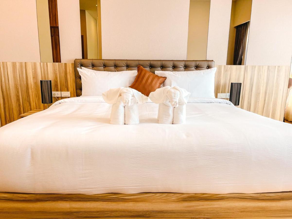 Sukruethai Hotel Chiang Mai - โรงแรมสุขฤทัย เชียงใหม่ Zewnętrze zdjęcie